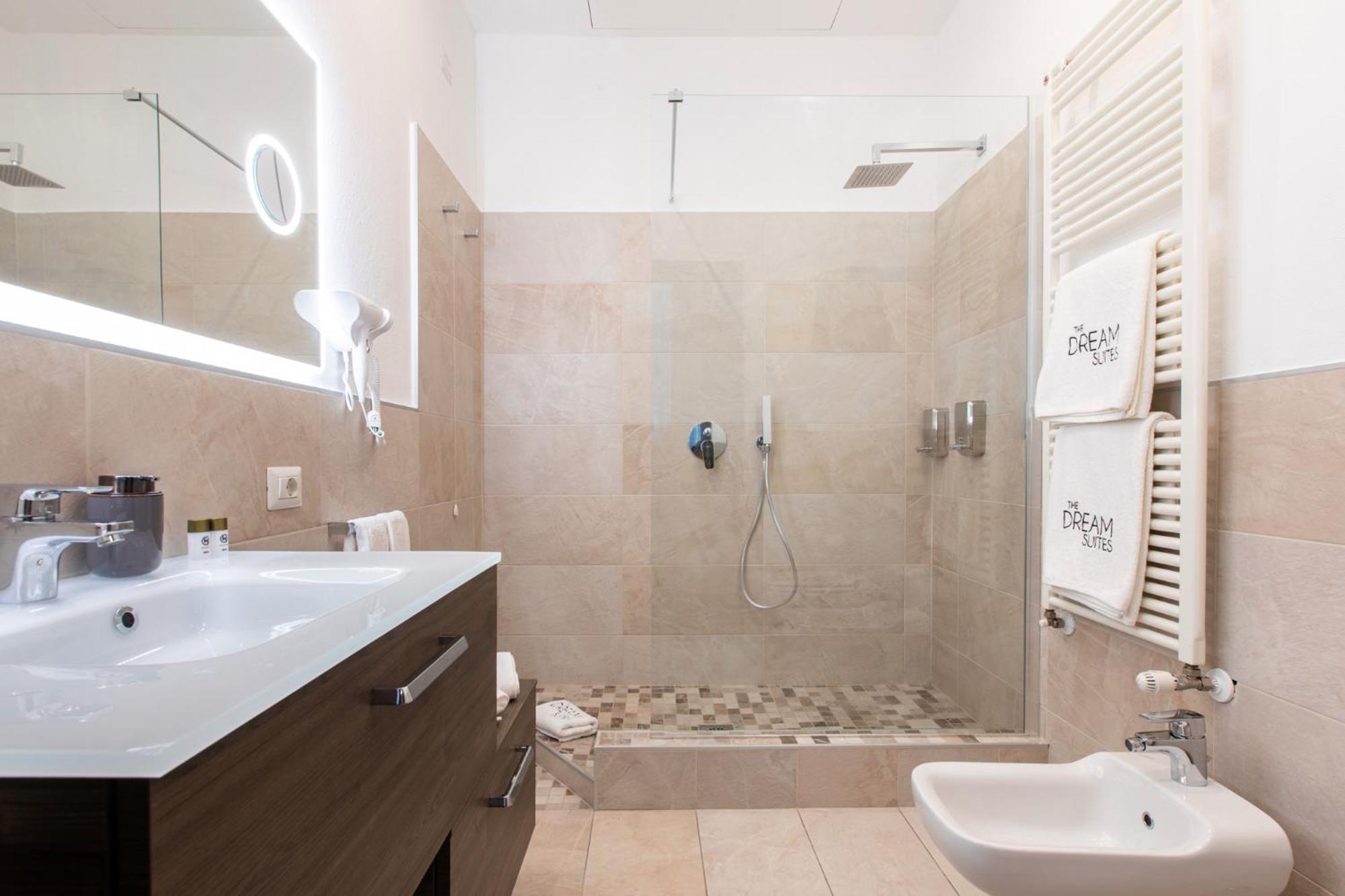 The Dream Suites Μιλάνο Δωμάτιο φωτογραφία